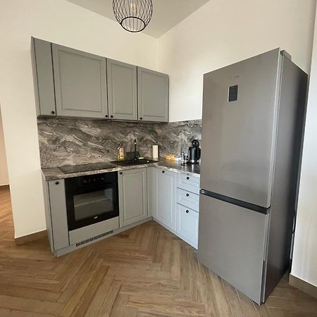 Lubiń Apartamenty Kamienica Centrum - 1 Maja מראה חיצוני תמונה